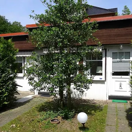 Krabbe Im Ostseeidyll Am Waldrand * אוסטזיבאד נינהאגן